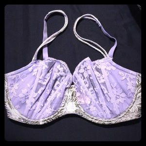 Victoria's secret lace bra size 36DDD